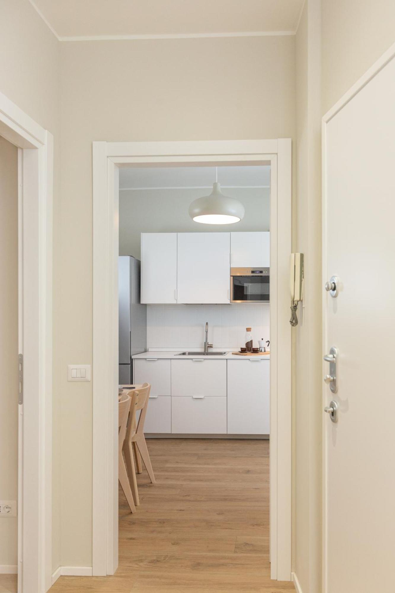 Dreams Exclusive Apartments With Terrace - Free Parking - M1 Station - Near Center 米兰 外观 照片